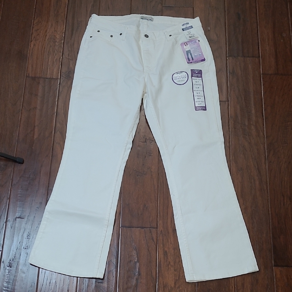 NWT Riders by Lee IRREGULAR White Boot Cut Jeans 16 PETITE